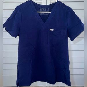 Figs Scrub Top- Catarina One Pocket